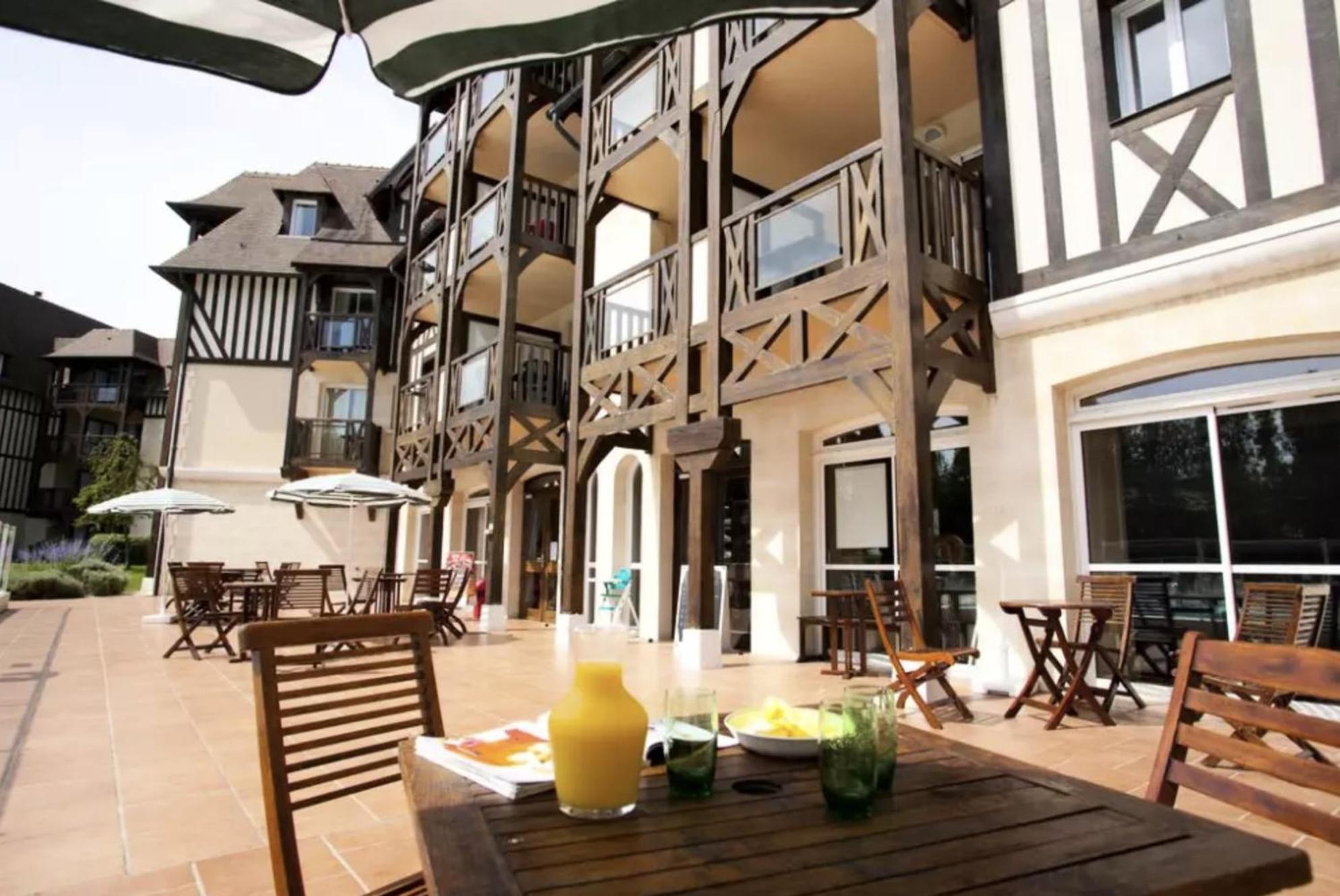 Cosy Ground Floor 4005,La Residence Du Golf ドーヴィル エクステリア 写真